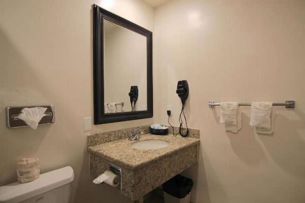 Dunes Inn Wilshire Main image